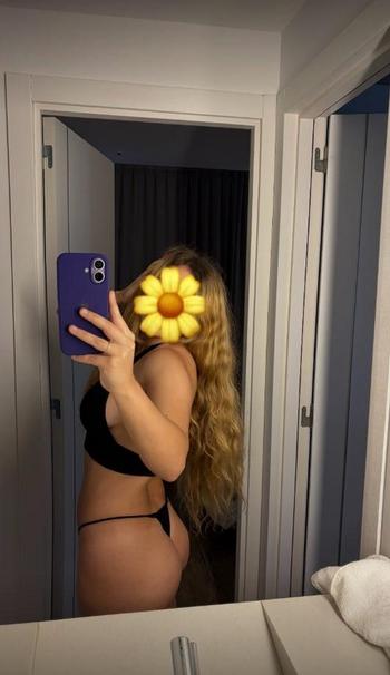 Jade, 26  female escort, Concord